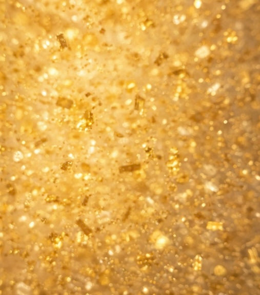 BEAUTYGOLD 24K PURE GOLD SERUM - Reveal your glow. Own your confidence. ✨